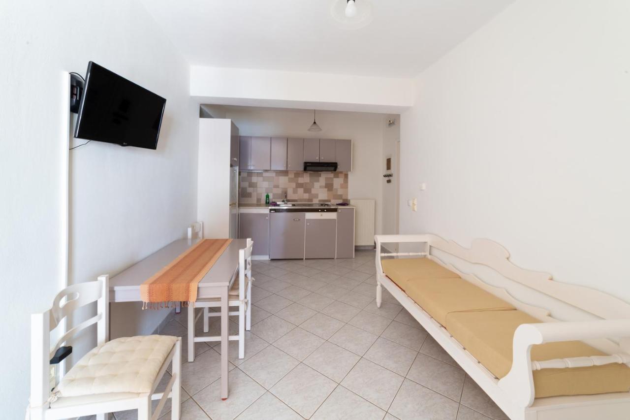 Natassa Apartments Agia Efimia Exterior foto