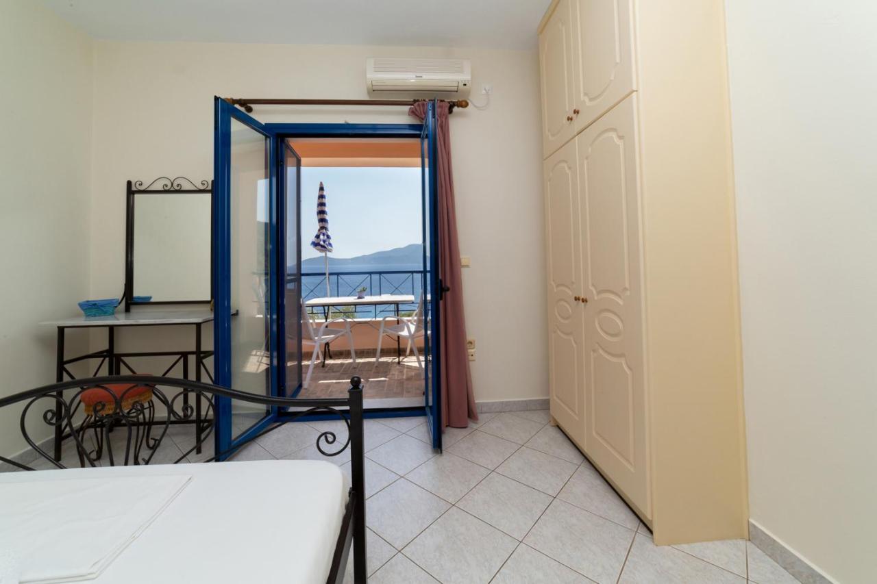 Natassa Apartments Agia Efimia Exterior foto